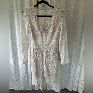 Soieblu Lace Plunge V Neck Long Sleeve Slight Hi Lo Bodycon Cocktail Dress M